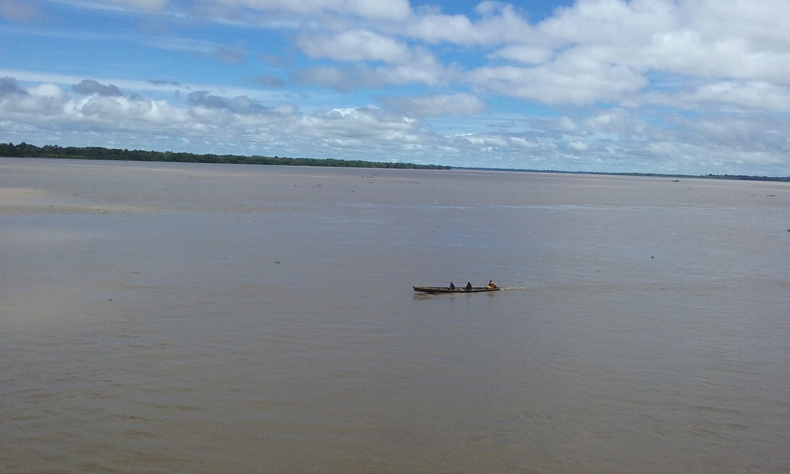 Río Amazonas en Puerto Nariño